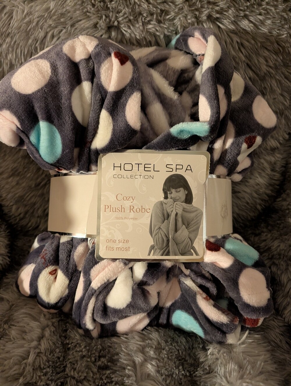 Hotel Spa Collection Cozy Plush Robe - Gray - Picture 2 of 4